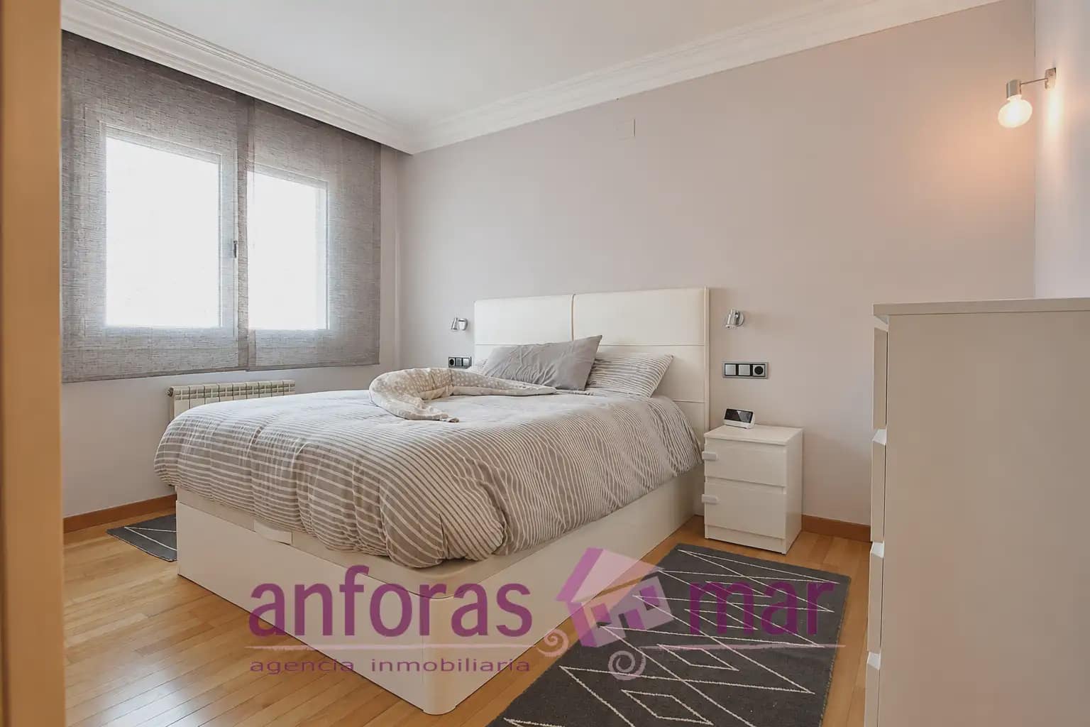 Piso de 4 habitaciones en Tarragona ciudad en venta - 285.000 € (Ref: 9997576)