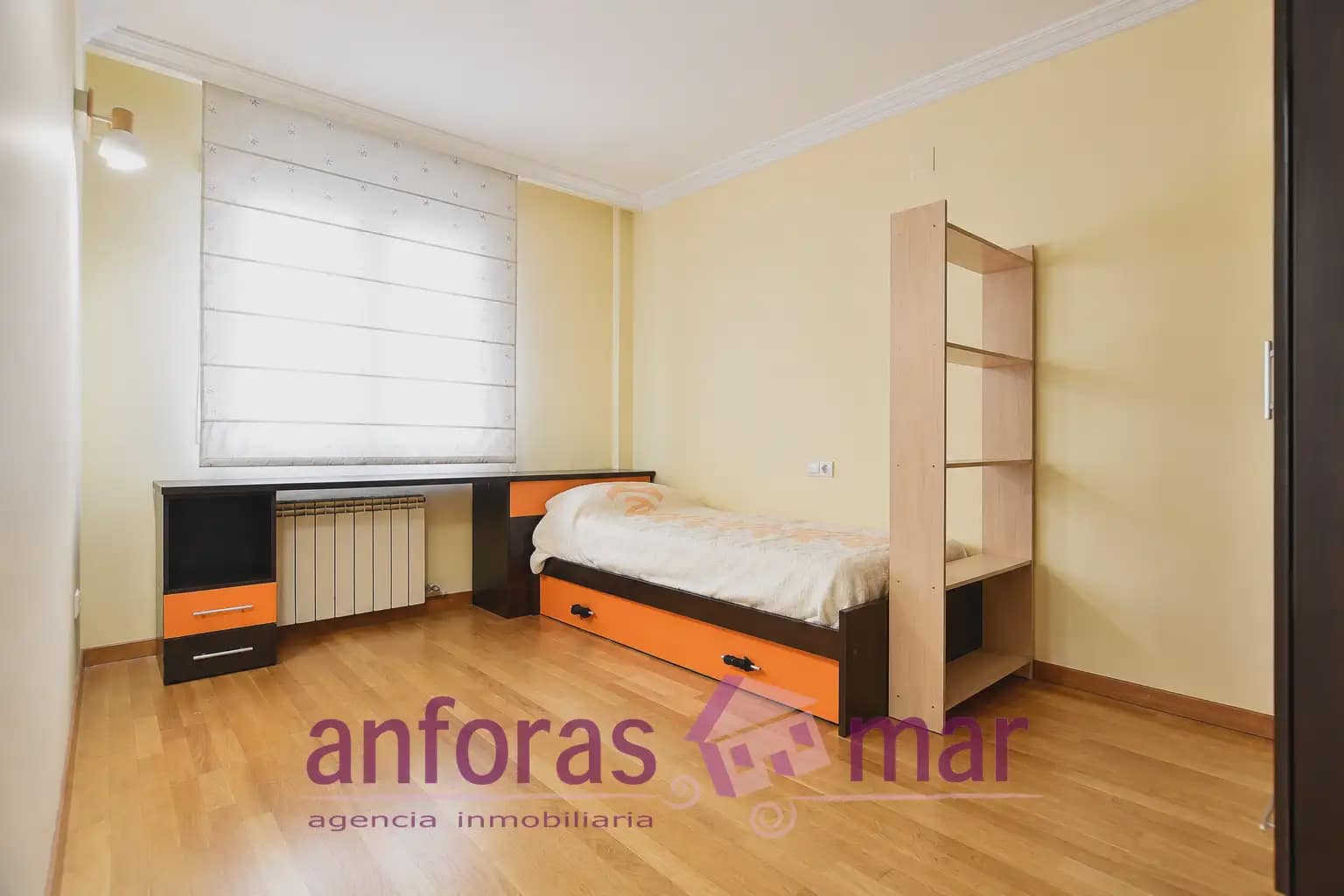 Piso de 4 habitaciones en Tarragona ciudad en venta - 285.000 € (Ref: 9997576)