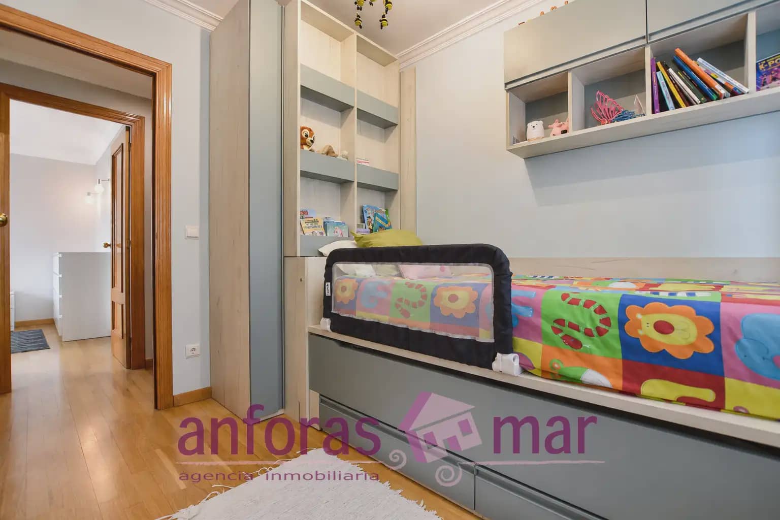 Piso de 4 habitaciones en Tarragona ciudad en venta - 285.000 € (Ref: 9997576)