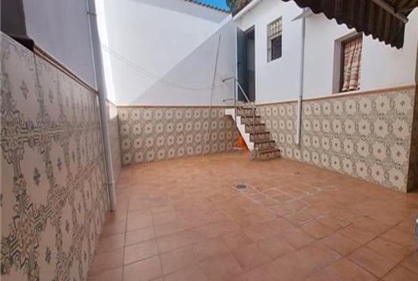 7 quarto Casa em Banda para venda em Fuente-Tójar - 77 000 € (Ref: 10005582)