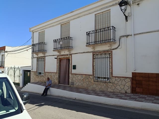 7 quarto Casa em Banda para venda em Fuente-Tójar - 77 000 € (Ref: 10005582)