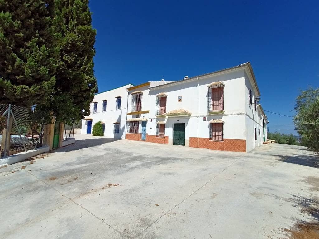 2 soverom Finca/Herregård til salgs i Cabra med garasje - € 42 900 (Ref: 10006627)