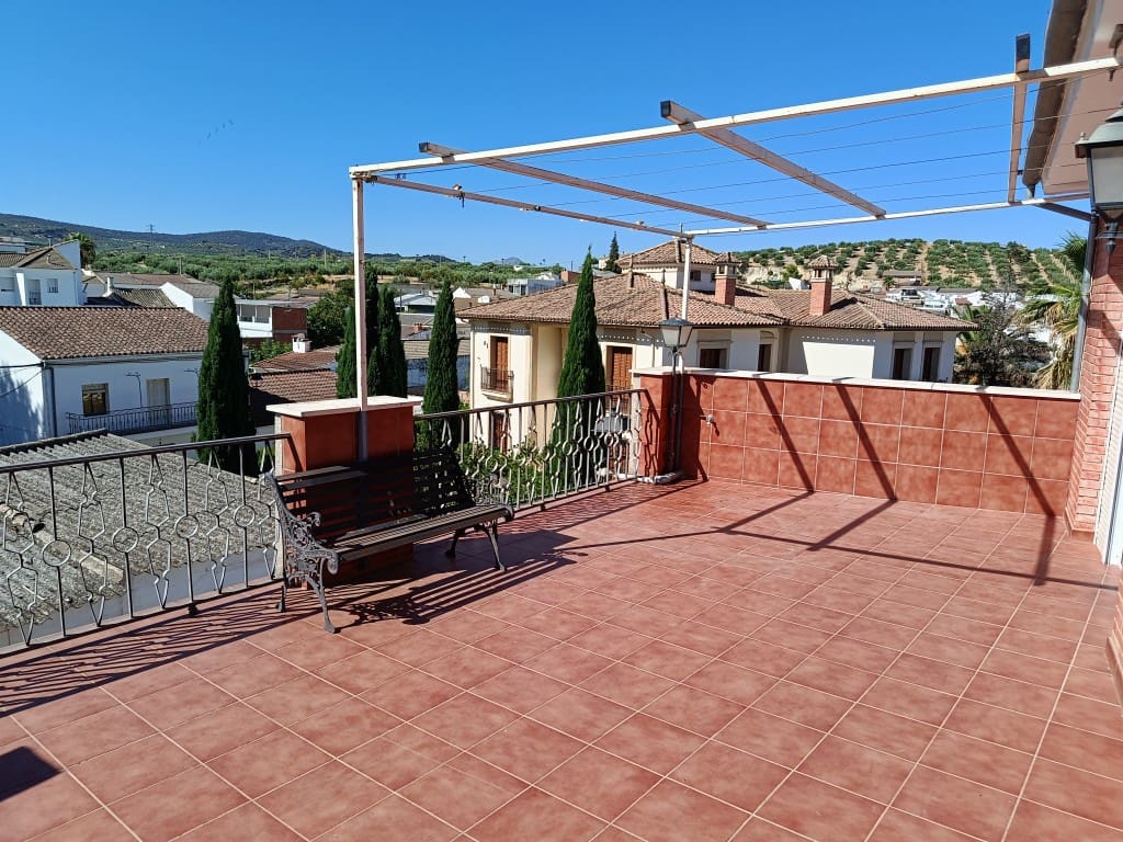 7 soverom Hus til salgs i Fuente-Tojar med garasje - € 169 000 (Ref: 10013334)