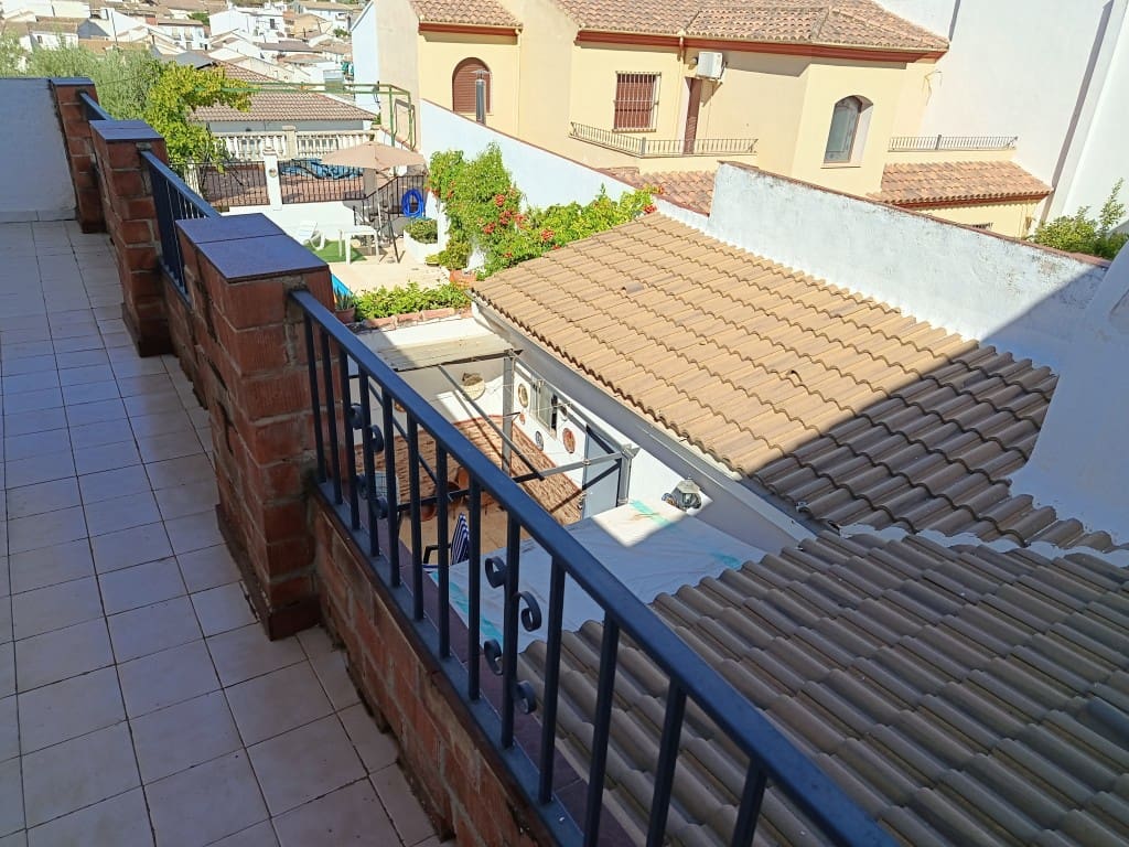 7 soverom Hus til salgs i Fuente-Tojar med garasje - € 169 000 (Ref: 10013334)
