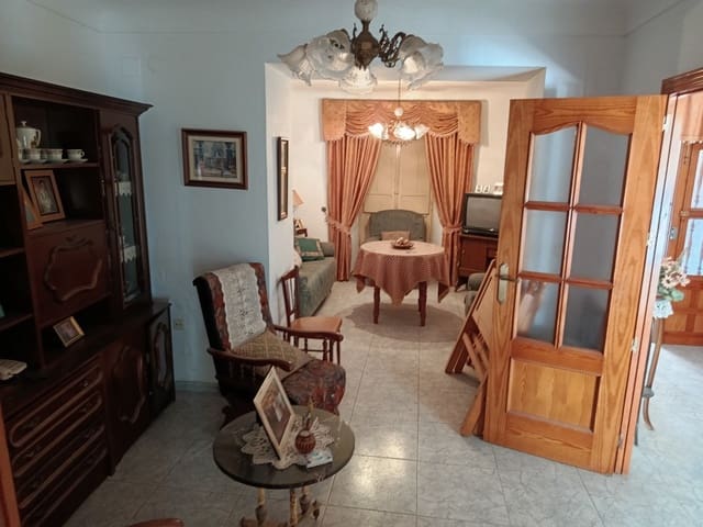 4 chambre Maison de Ville à vendre à Luque - 47 000 € (Ref: 10017512)