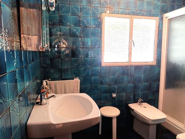 6 bedroom Townhouse for sale in Luque with garage - € 79,000 (Ref: 10017513)