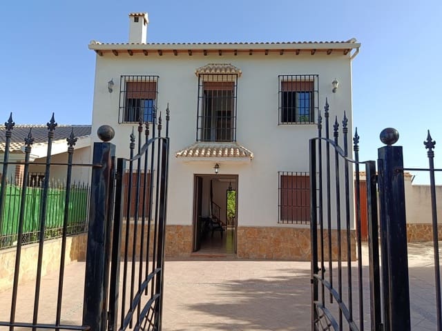 3 bedroom Finca/Country House for sale in Luque with garage - € 199,000 (Ref: 10018553)