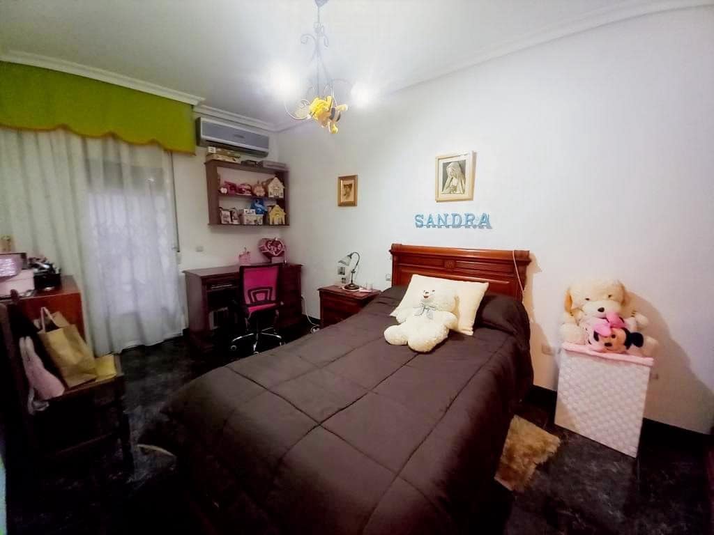 3 sovrum Hus till salu i Martos med garage - 110 000 € (Ref: 10019423)