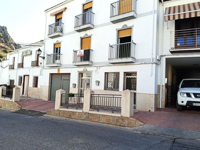 Apartamento de 2 habitaciones en Luque en venta - 52.000 € (Ref: 10022437)