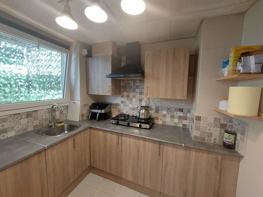 3 makuuhuone Omakotitalo myytävänä paikassa Castillo de Locubin mukana uima-altaan 
autotalli - 64 950 € (Ref: 10027611)