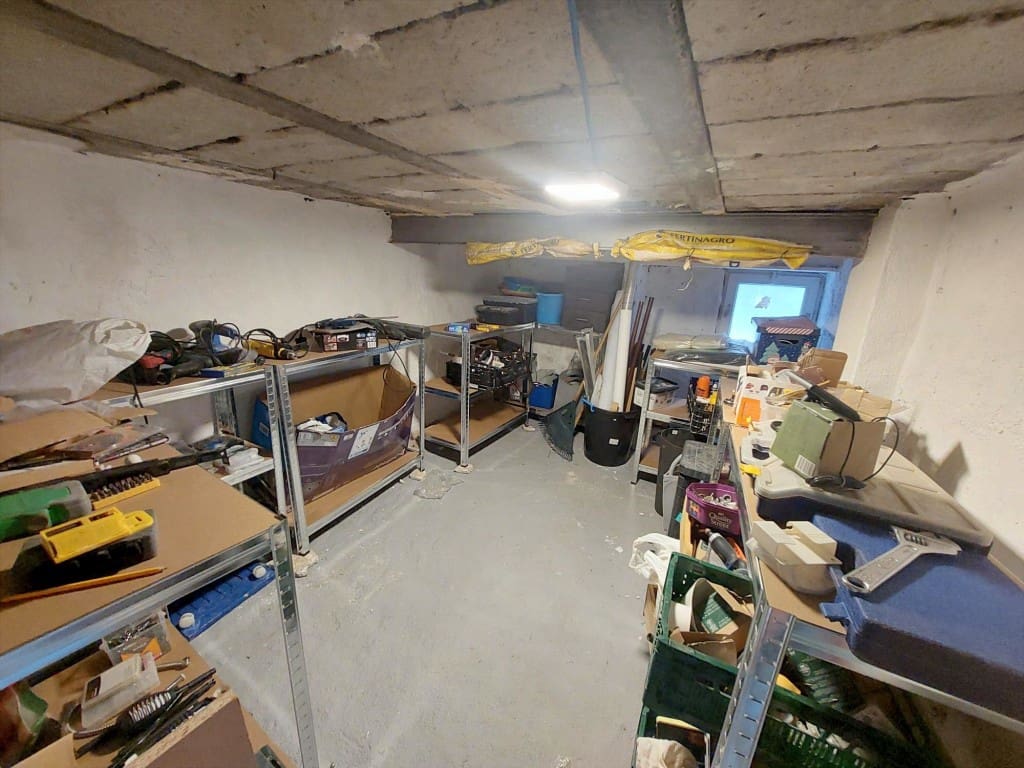 3 makuuhuone Omakotitalo myytävänä paikassa Castillo de Locubin mukana uima-altaan 
autotalli - 64 950 € (Ref: 10027611)