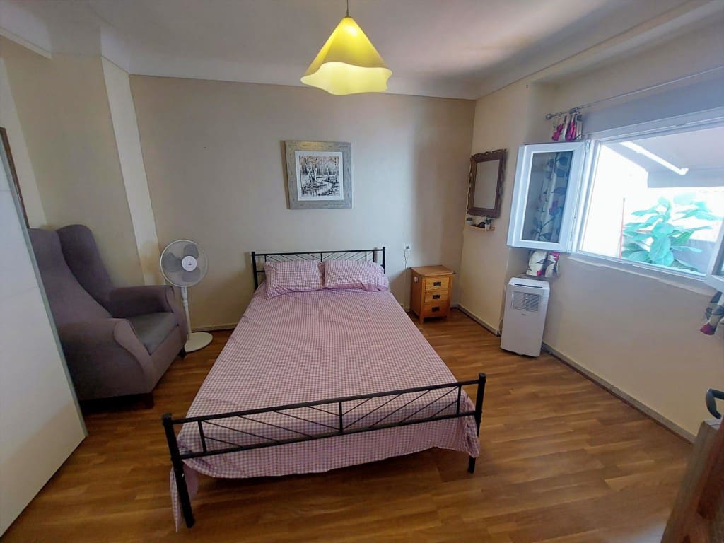 3 makuuhuone Omakotitalo myytävänä paikassa Castillo de Locubin mukana uima-altaan 
autotalli - 64 950 € (Ref: 10027611)