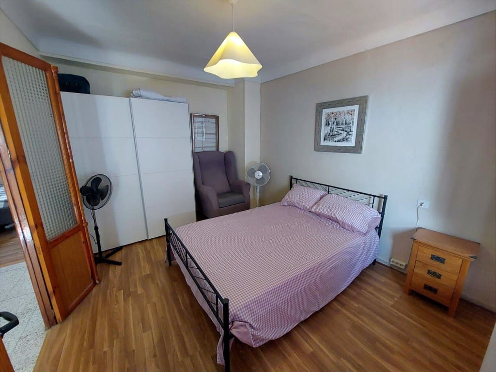 3 makuuhuone Omakotitalo myytävänä paikassa Castillo de Locubin mukana uima-altaan 
autotalli - 64 950 € (Ref: 10027611)