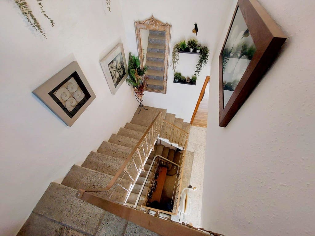 3 makuuhuone Omakotitalo myytävänä paikassa Castillo de Locubin mukana uima-altaan 
autotalli - 64 950 € (Ref: 10027611)