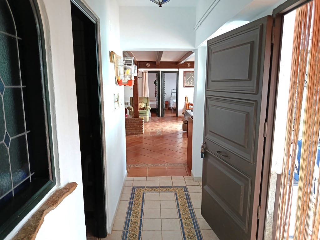 3 soveværelse Villa til salg i Priego de Cordoba med swimmingpool - € 259.000 (Ref: 10028140)