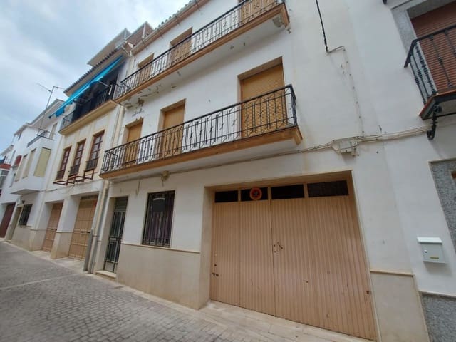 Apartment for sale in Luque with garage - € 99,000 (Ref: 10034976)