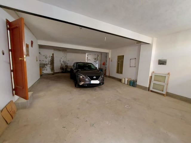 Apartment for sale in Luque with garage - € 99,000 (Ref: 10034976)