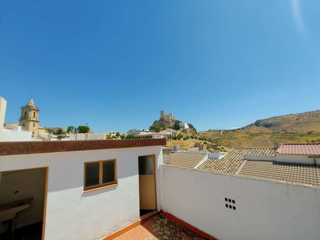 Apartment for sale in Luque with garage - € 99,000 (Ref: 10034976)