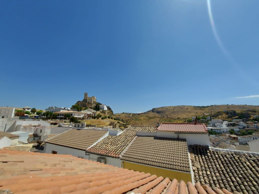 Apartment for sale in Luque with garage - € 99,000 (Ref: 10034976)