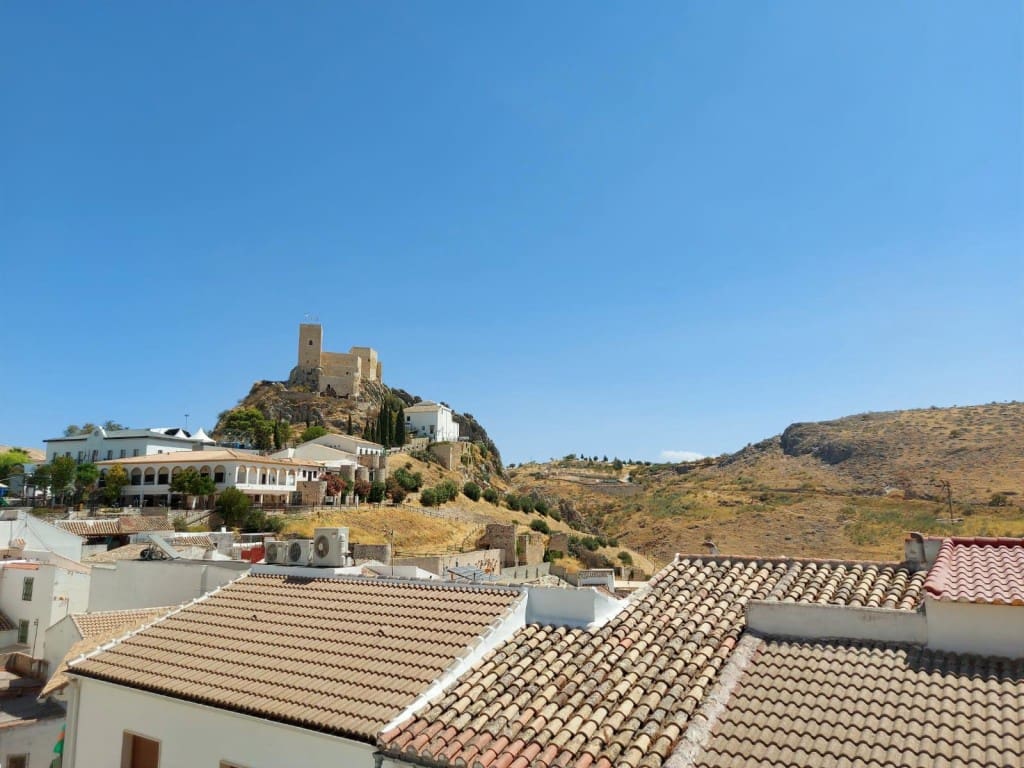 Apartment for sale in Luque with garage - € 99,000 (Ref: 10034976)