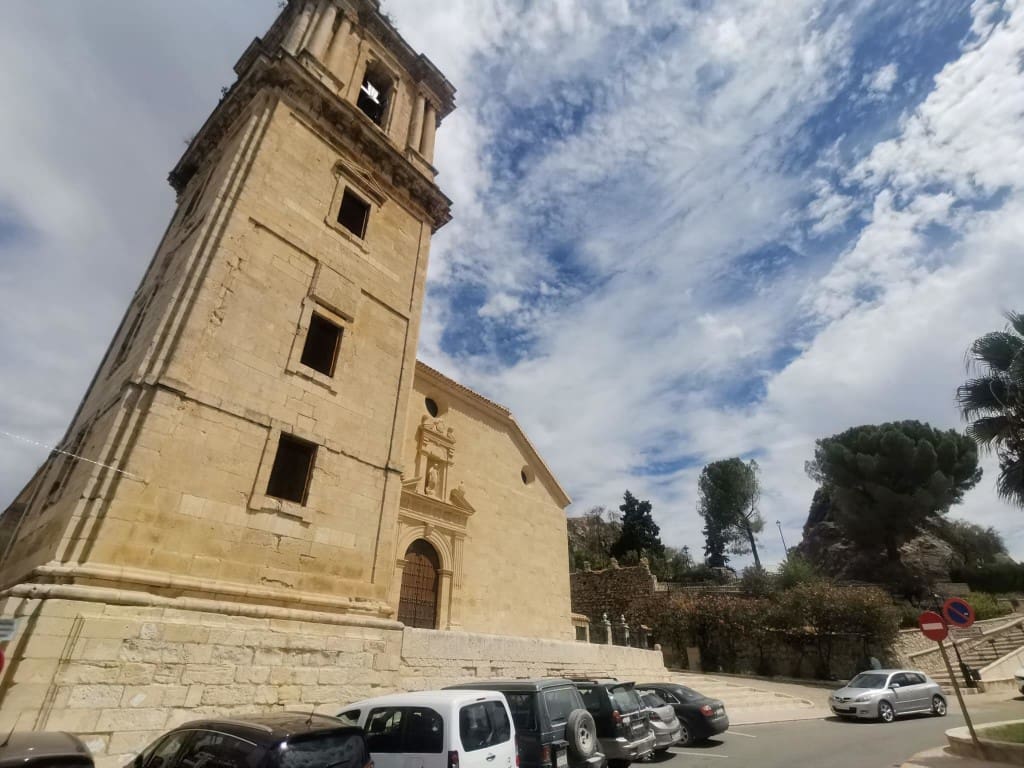 Apartment for sale in Luque with garage - € 99,000 (Ref: 10034976)