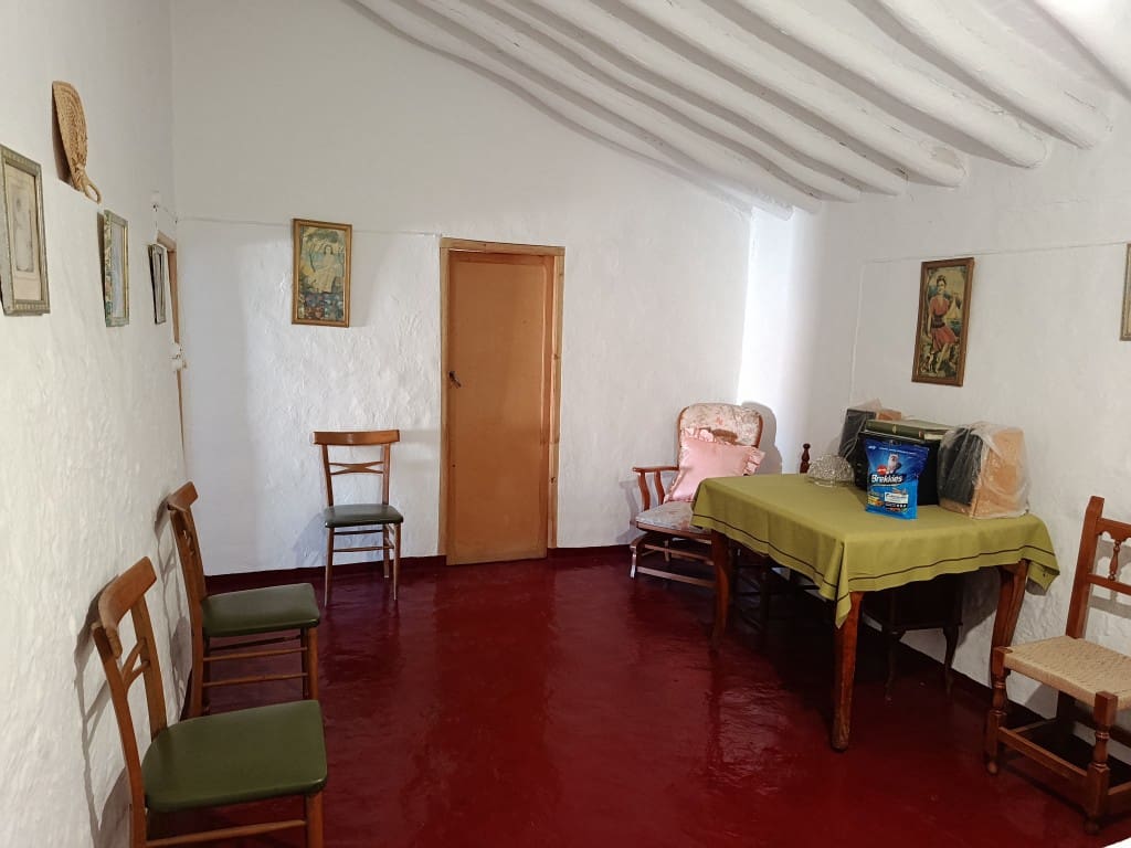 4 quarto Casa em Banda para venda em Fuente-Tojar - 69 900 € (Ref: 10035332)