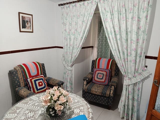 4 quarto Casa em Banda para venda em Fuente-Tójar - 69 900 € (Ref: 10035332)