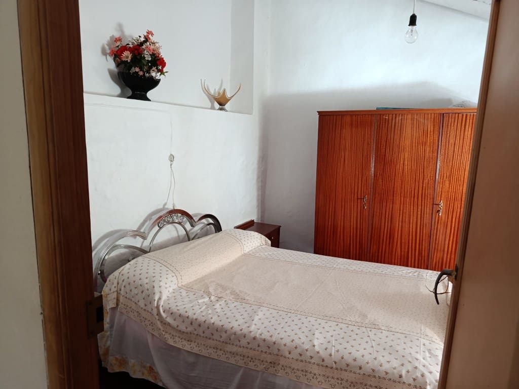 4 quarto Casa em Banda para venda em Fuente-Tojar - 69 900 € (Ref: 10035332)