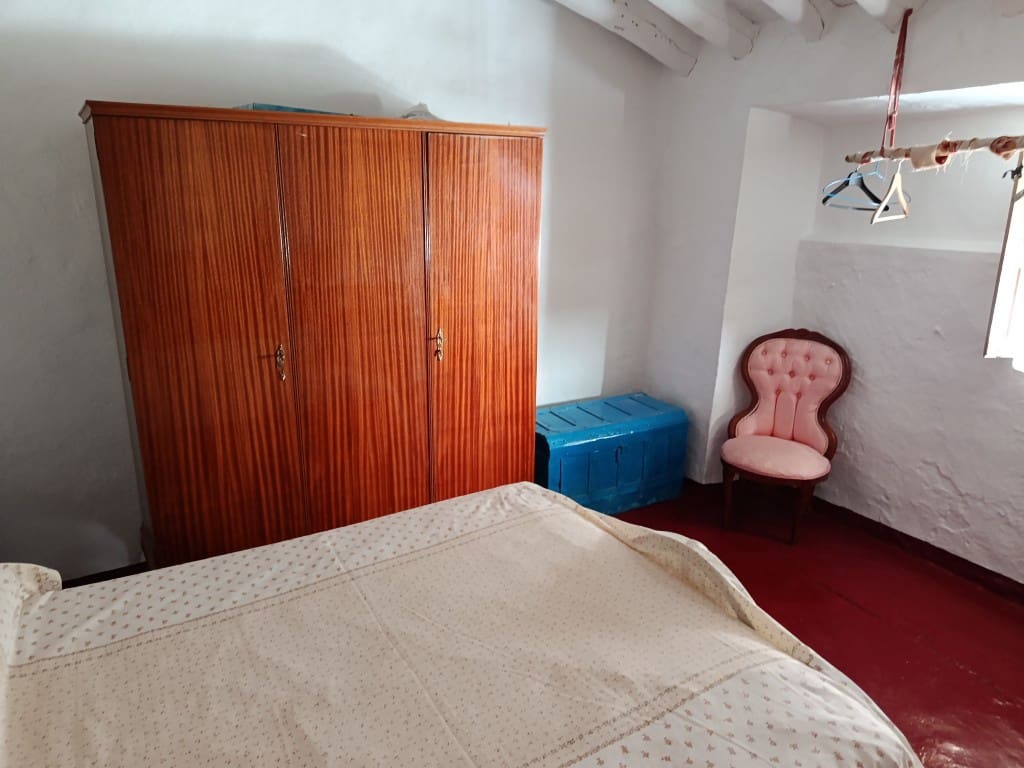 4 quarto Casa em Banda para venda em Fuente-Tojar - 69 900 € (Ref: 10035332)