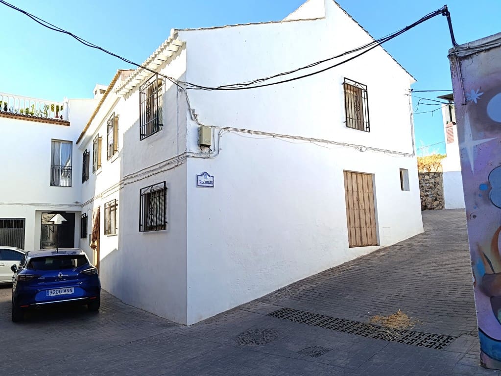 4 Zimmer Haus zu verkaufen in Fuente-Tojar - 69.900 € (Ref: 10035333)