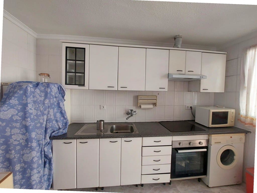 4 bedroom Townhouse for sale in Santiago de Calatrava with pool - € 72,000 (Ref: 10037767)