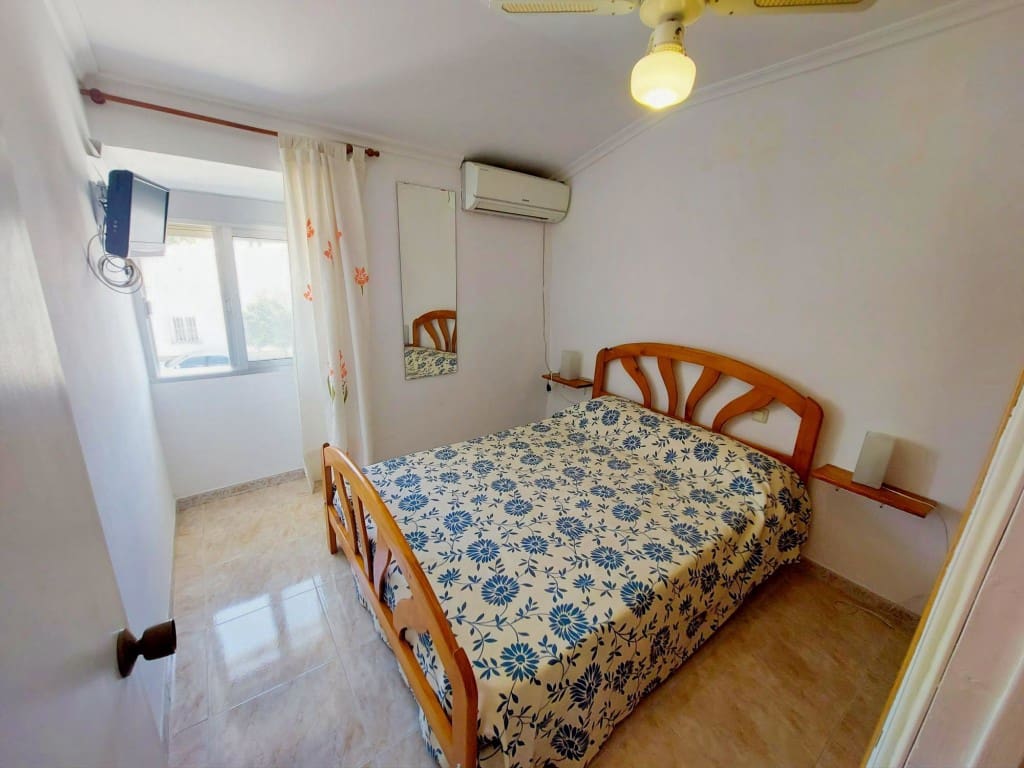 4 bedroom Townhouse for sale in Santiago de Calatrava with pool - € 72,000 (Ref: 10037767)