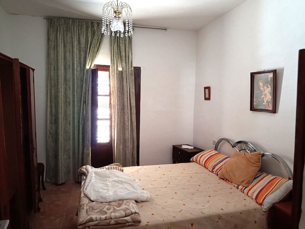 5 camera da letto Casa in vendita in Priego de Cordoba - 69.900 € (Rif: 10038341)