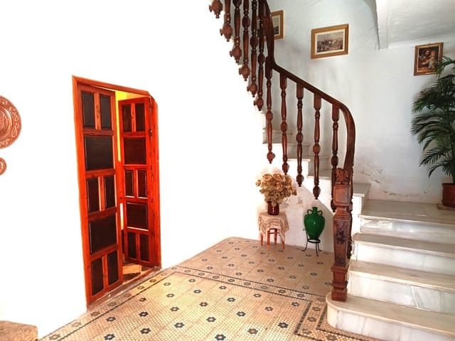 8 camera da letto Casa in vendita in Priego de Córdoba - 113.000 € (Rif: 10038342)