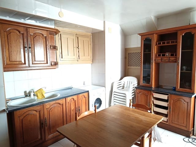 8 camera da letto Casa in vendita in Priego de Córdoba - 113.000 € (Rif: 10038342)