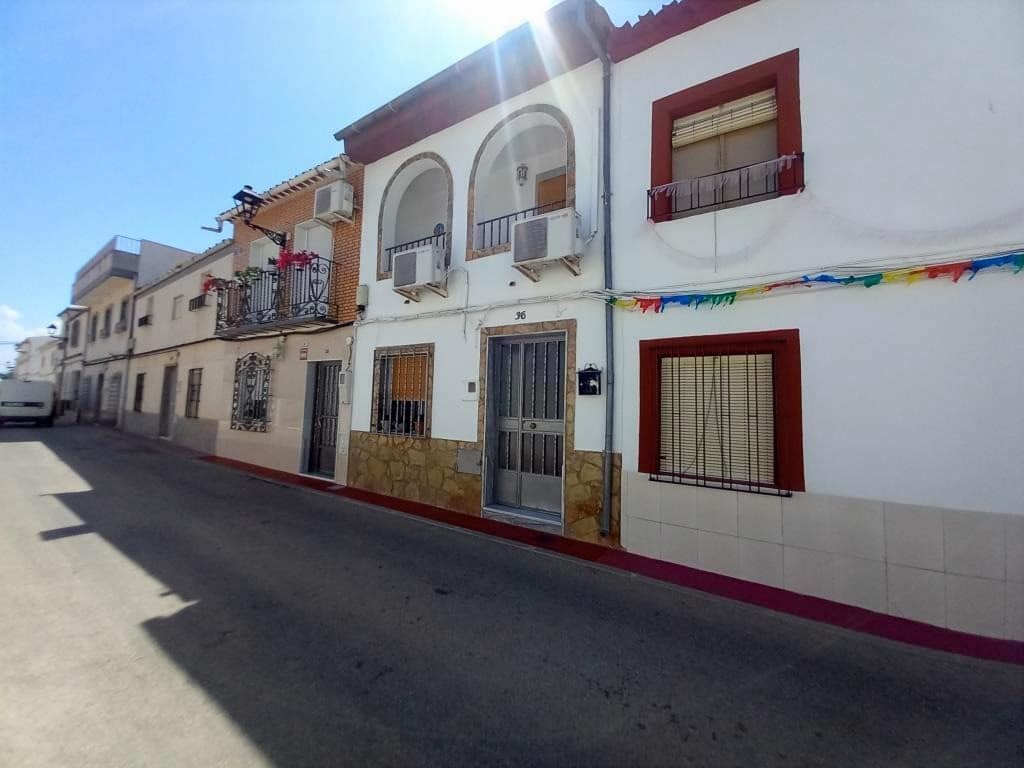 3 soverom Hus til salgs i Bobadilla de Alcaudete - € 79 000 (Ref: 10038549)