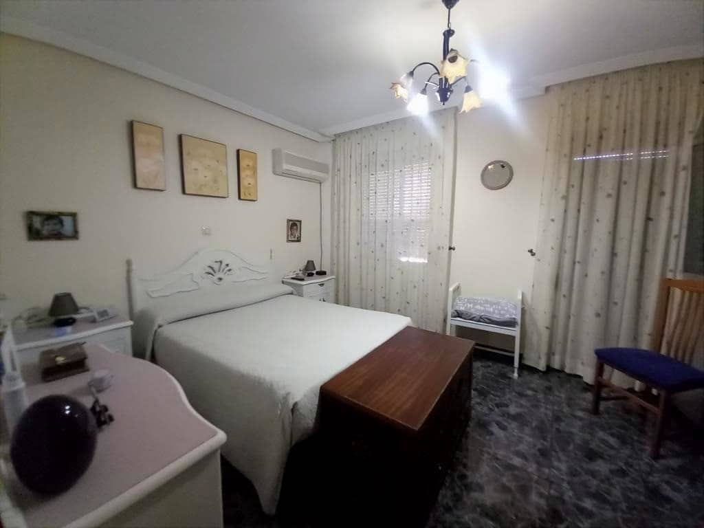 3 soverom Hus til salgs i Bobadilla de Alcaudete - € 79 000 (Ref: 10038549)