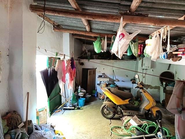 5 bedroom Townhouse for sale in Priego de Cordoba with garage - € 55,000 (Ref: 10055546)