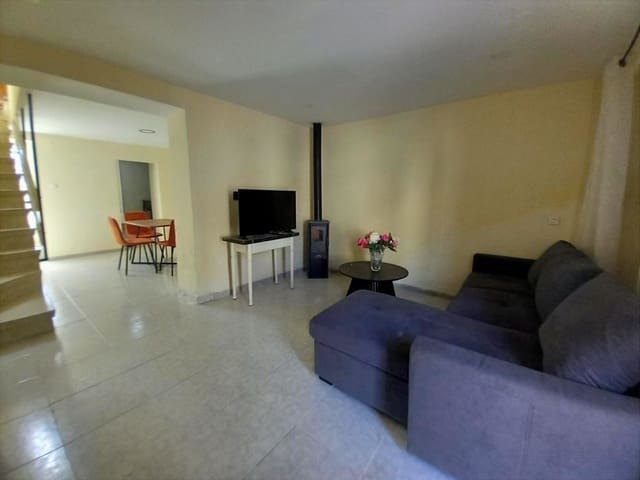 2 chambre Maison de Ville à vendre à Martos avec piscine - 55 000 € (Ref: 10070993)