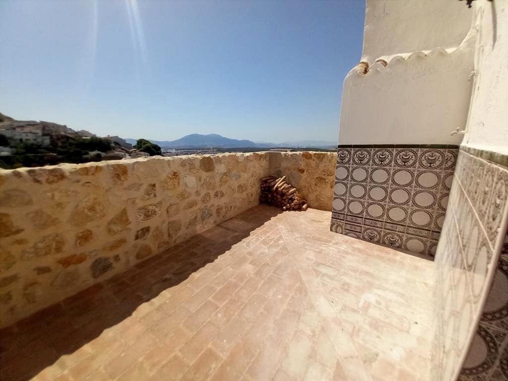 2 chambre Maison de Ville à vendre à Martos avec piscine - 55 000 € (Ref: 10070993)