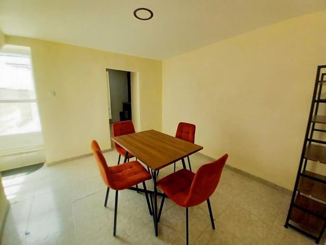 2 chambre Maison de Ville à vendre à Martos avec piscine - 55 000 € (Ref: 10070993)