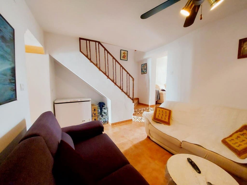 5 camera da letto Casa in vendita in Santiago de Calatrava con garage - 96.000 € (Rif: 10127393)