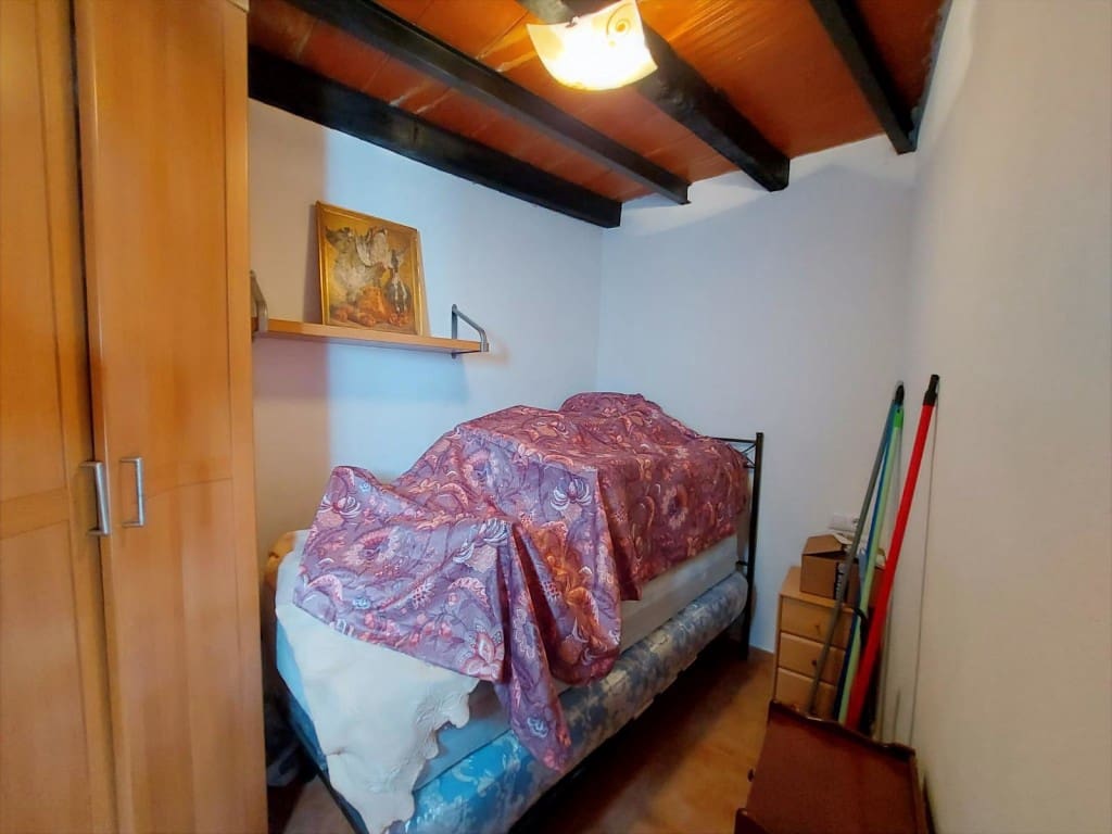 5 camera da letto Casa in vendita in Santiago de Calatrava con garage - 96.000 € (Rif: 10127393)
