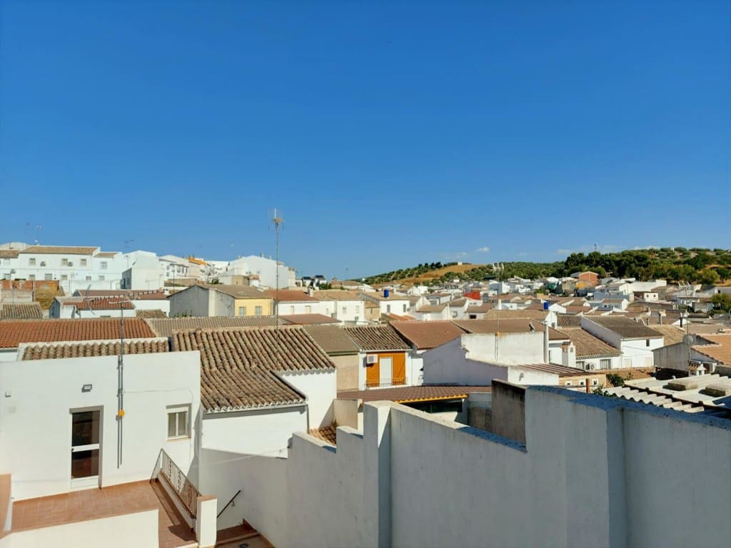 5 camera da letto Casa in vendita in Santiago de Calatrava con garage - 96.000 € (Rif: 10127393)