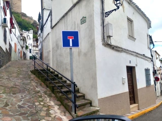 3 quarto Casa em Banda para venda em Martos - 16 000 € (Ref: 10162372)