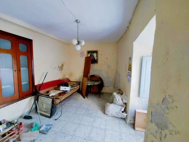 3 quarto Casa em Banda para venda em Martos - 16 000 € (Ref: 10162372)