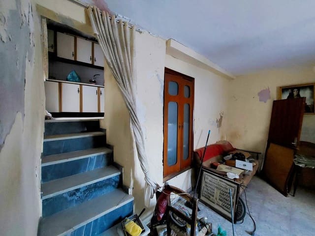 3 quarto Casa em Banda para venda em Martos - 16 000 € (Ref: 10162372)