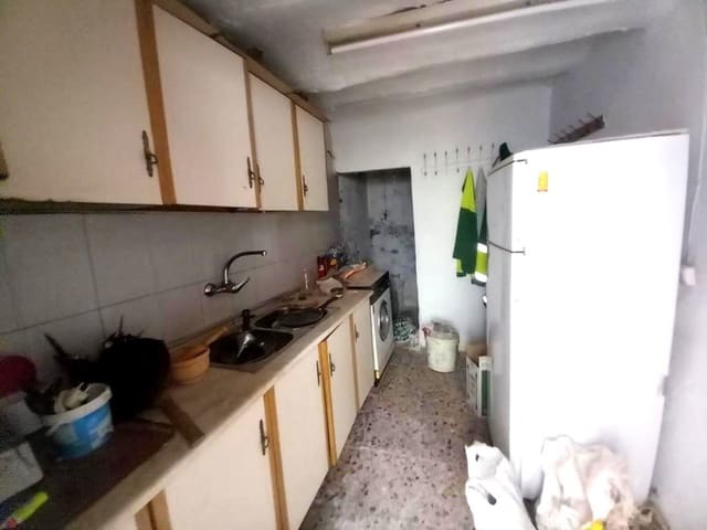 3 quarto Casa em Banda para venda em Martos - 16 000 € (Ref: 10162372)
