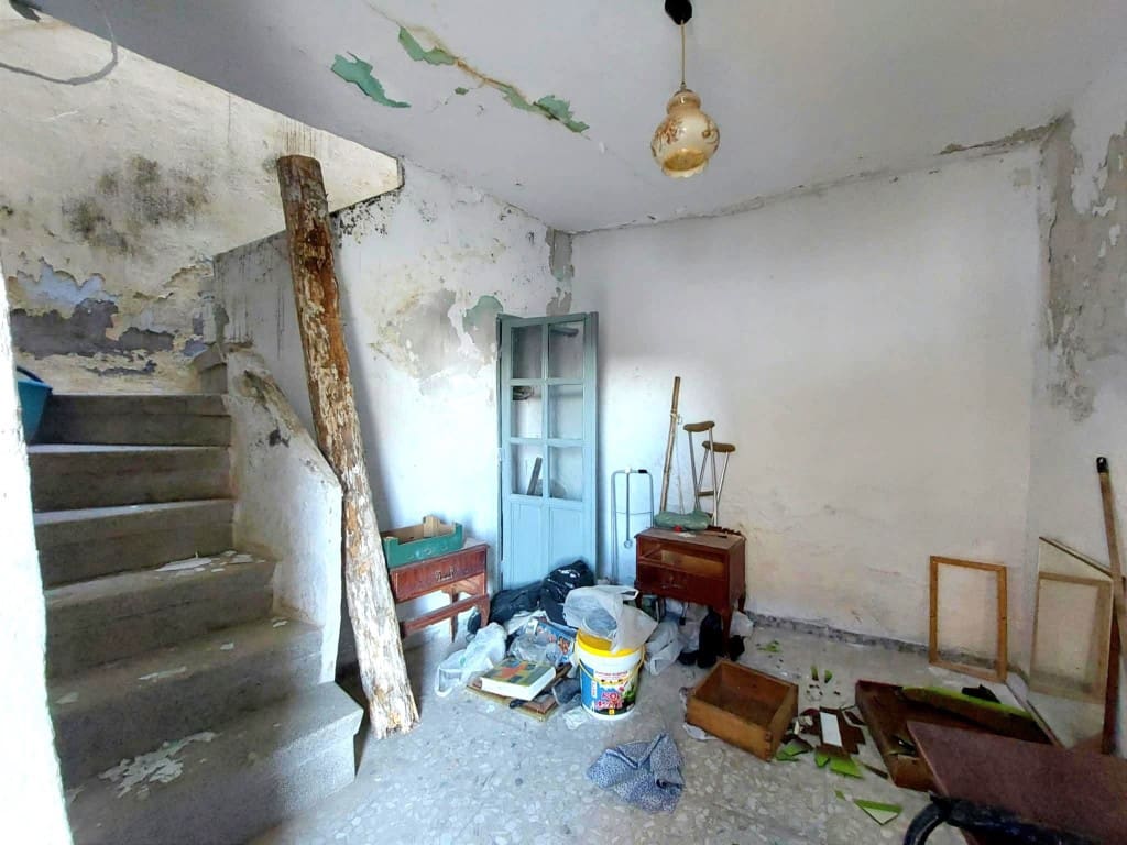 3 quarto Casa em Banda para venda em Martos - 16 000 € (Ref: 10162372)