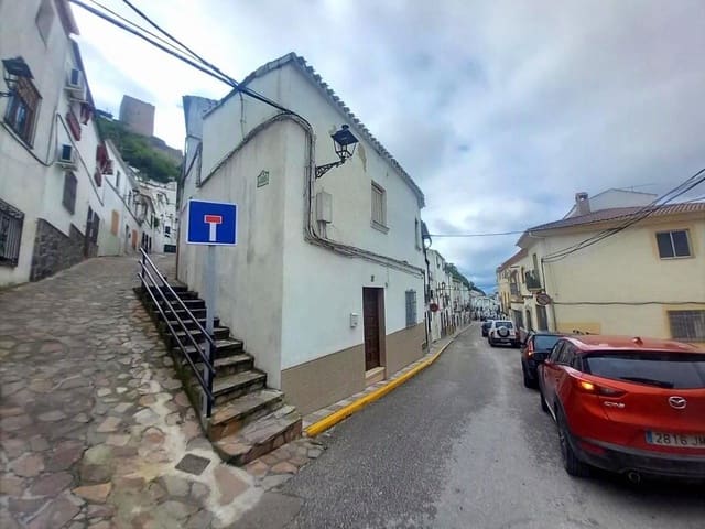 3 quarto Casa em Banda para venda em Martos - 16 000 € (Ref: 10162372)